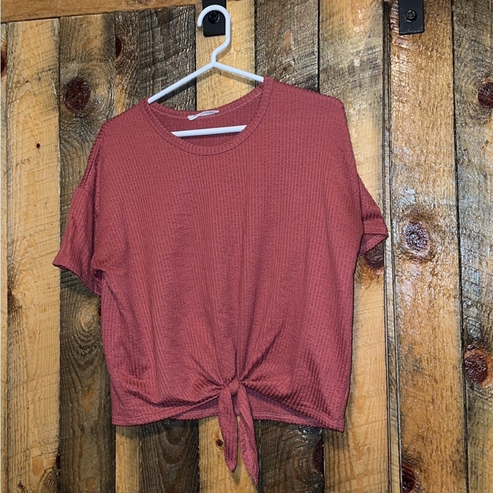 Stylish ribbed top